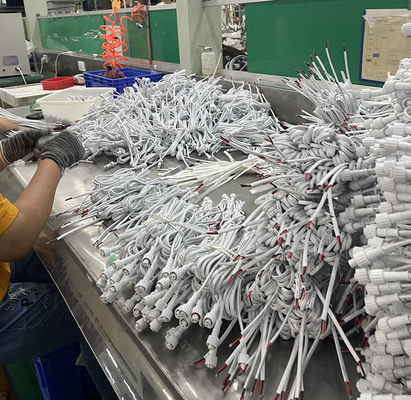 ポリ塩化ビニールは電線の馬具のコネクターを絶縁した